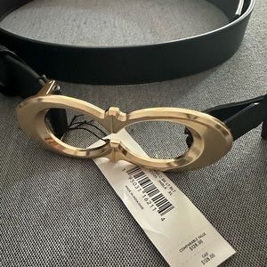 💠 NEW Coach Women’s leather belt